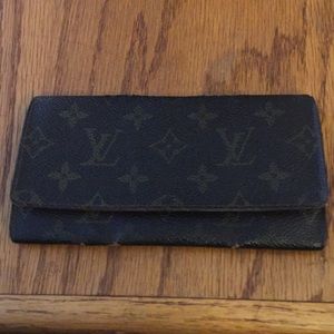 Authentic Louis Vuitton wallet